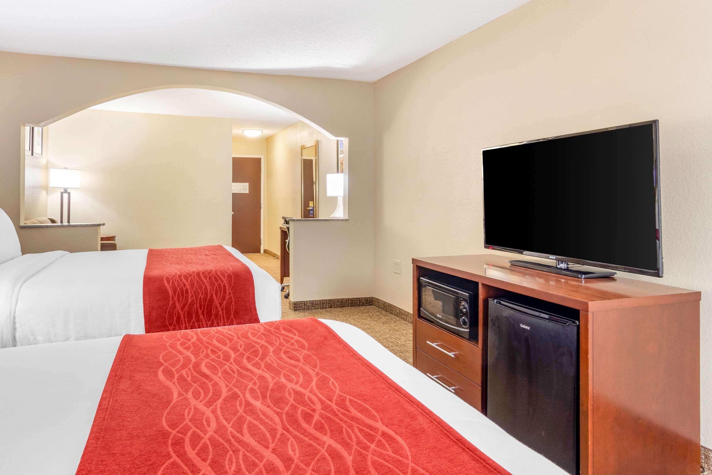 Comfort Inn & Suites Macon North I-75 Ngoại thất bức ảnh